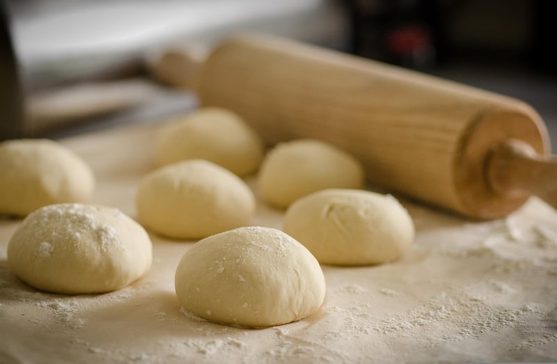 Les meilleures astuces pour réussir une pâte à pizza maison en 2026